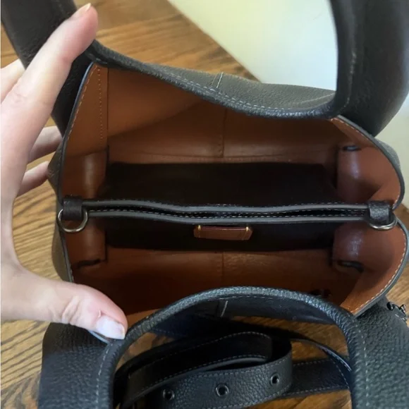 Coach Black Pebbled Leather Shoulder Bag - Picture 8 of 12